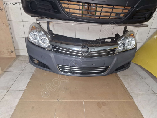 ÖZMEN OPEL ASTRA H ÖN TAMPON SAĞ SOL FAR SİS PANJUR IZGARA