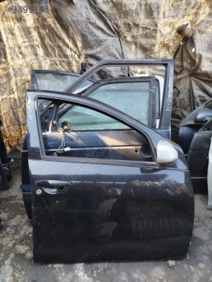 DACİA DUSTER SAĞ ÖN KAPI