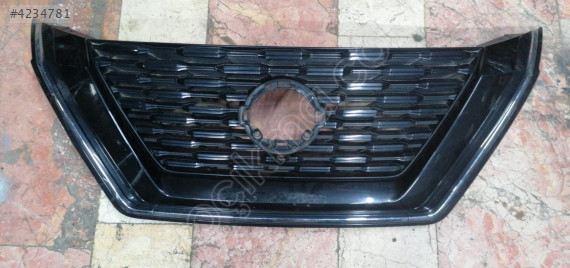 Nissan X-Trail ön Panjur || Orjinal Oto Çıkma