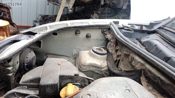 renault kangoo sağ podye