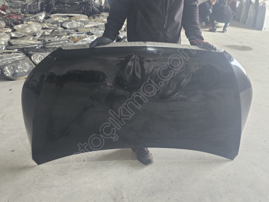 MERCEDES VİTO W447 KASA SİYAH MOTOR KAPUTU ORJINAL