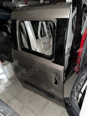 FİAT DOBLO ÇIKMA ORJİNAL SAĞ SÜRGÜLÜ KAPI KD
