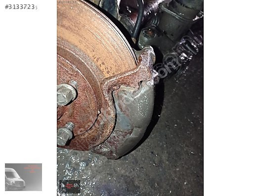 Volkswagen Caddy sağ ön fren kaliperi