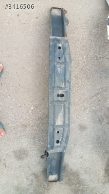 RENAULT KANGO 2 ÖN TAMPON DEMİRİ ÇIKMA