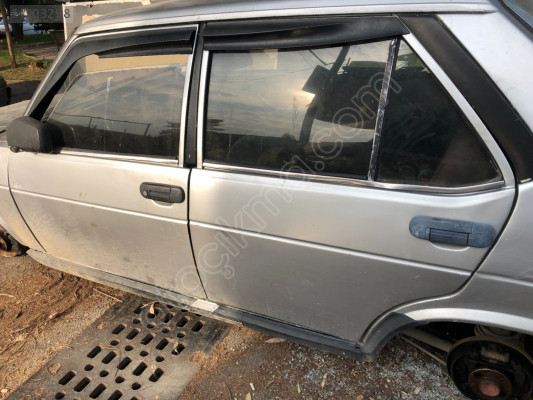 Tofaş 131 Şahin Doğan Kartal (Eski Kasa) Çıkma Sol Ön Kapı