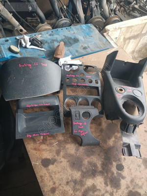 CİTROEN BERLİNGO 2008 GÖSTERGE PANELİ ÇERÇEVESİ