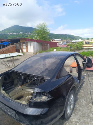 PASSAT B8.5 2020 ARKA CAM ORJİNAL ÇIKMA
