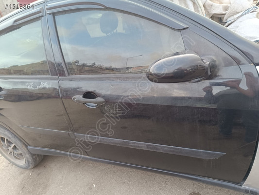 Ford focus sağ ön kapı