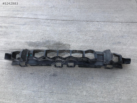 JEEP RENEGADE ÖN TAMPON DARBE EMİCİ BRAKET 52091045