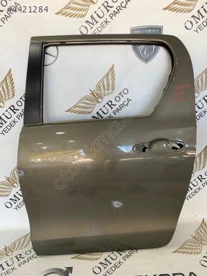 TOYOTA HİLUX  SAĞ ÖN KAPI (16-25) ORJİNAL ÇIKMA