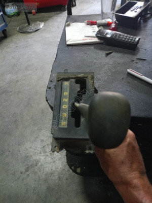 1262670440 Mercedes B 140 300 SEL otomatik vites kolu mekanizması