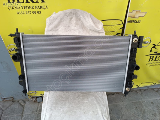 OPEL İNSİGNİA A 1.6 DİZEL SU RADYATÖRÜ SIFIR ORJİNAL YEDEK PARÇA