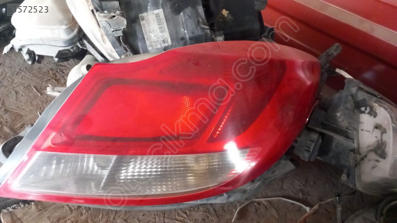 OPEL INSİGNİA SAG STOP.OTO ERKAN ÜNYE