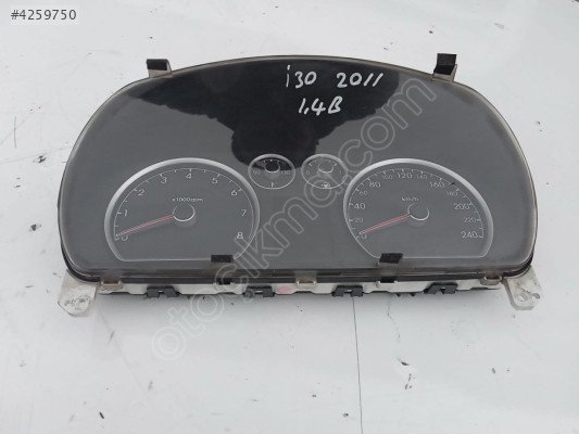 hyundai i30 2011 1.4 gösterge/km saati (son fiyat)