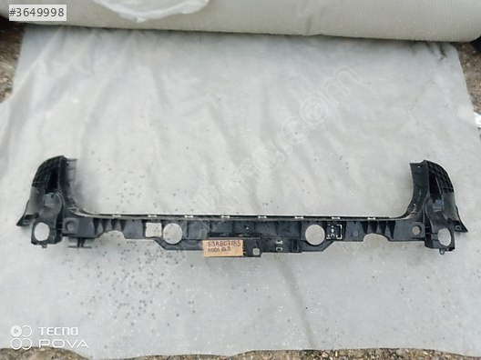 AUDİ Q3 ARKA TAMPON ORTA BRAKET 2019-2024 OEM 83A807385 ÇIKMA SÖ