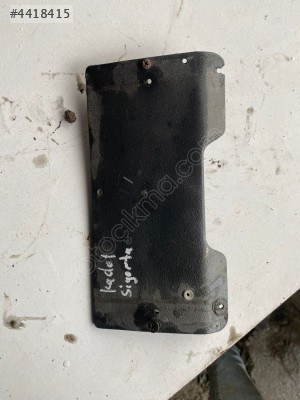 OPEL KADETT SİGORTA KUTU KAPAĞI.OTO ERKAN ÜNYE