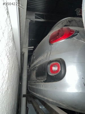 Fiat 500 L bagaj kapağı dolu çıkma orijinal