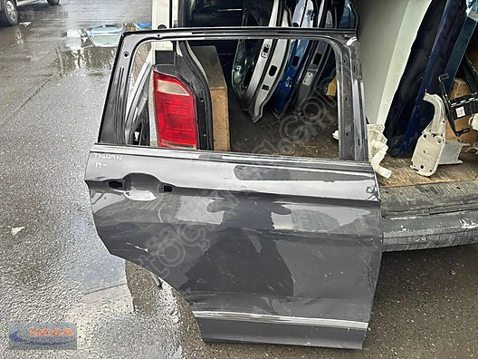 VW TİGUAN SAĞ ARKA KAPI ORİJİNAL ÇIKMA
