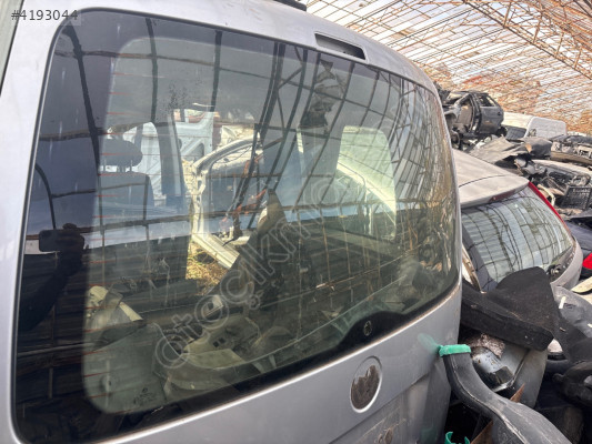 Volkswagen Caddy bagaj kapağı camı