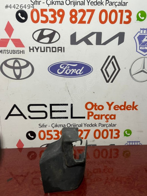 6977A318 Mitsubishi Colt İç Trim