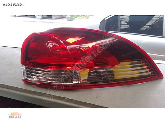 Renault Clio 4 Sağ Arka Stop - Mertler Oto Çıkma Parçalar