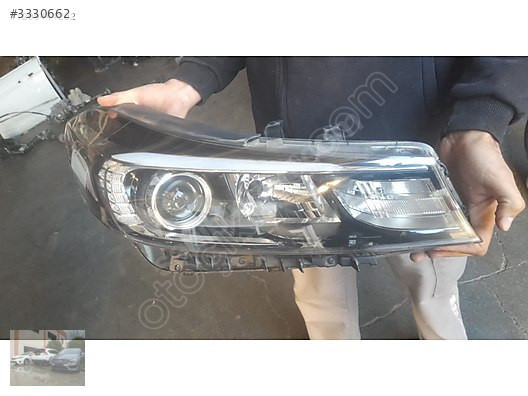 2014 KİA CERATO SAĞ ÖN FAR ÜNALLAR OTO ÇIKMA YEDEK PARÇA