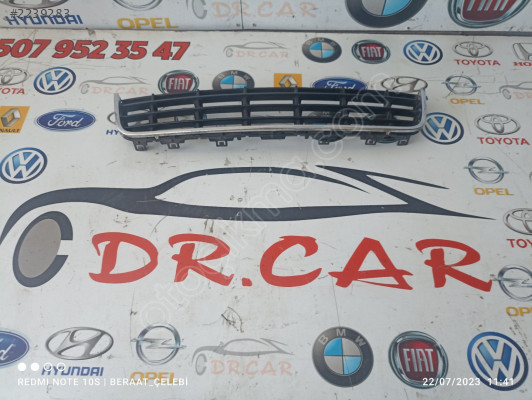 AUDİ A3 2004-07 ORTA IZGARA ÇIKMA PARÇA