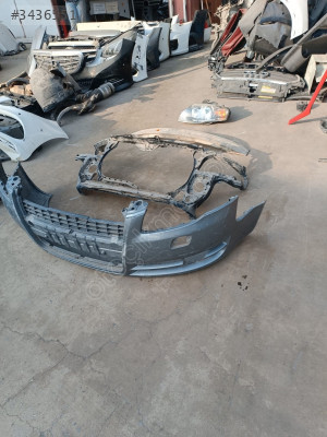 Audi A4 2005.2006 tampon