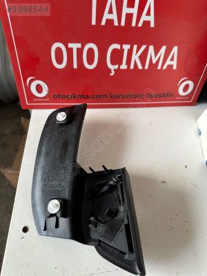 Ford Focus 3 Ön Kapı Izgara Hoparlör Çerçevesi Orjinal BM51-18C86