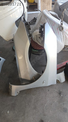 Peugeot 307 sag sol ön çamurluk