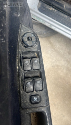 Hyundai getz dörtlü cam düğmesi
