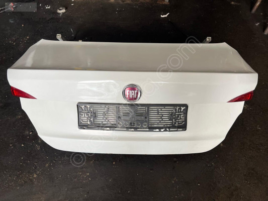 FIAT EGEA ÇIKMA ORJİNAL HATASIZ BOYASIZ  BAGAJ KAPAĞI