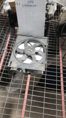 BMW E60 FAN MOTORU KOMPLE