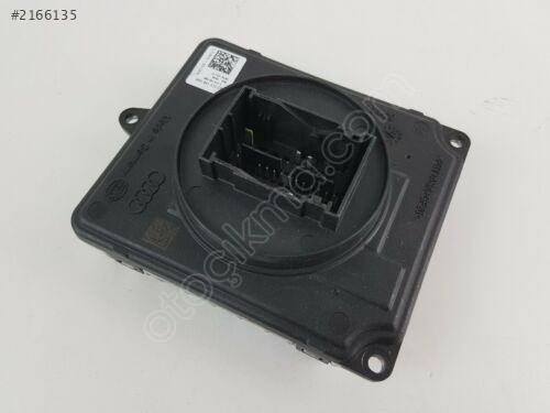 Audi A3 2022 Led Far BEYNİ SIFIR KODLU - 4K0941572CS
