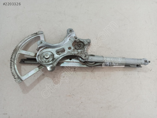 Mitsubishi L200 2006>2015 Sol Cam Krikosu Çıkma MN182366