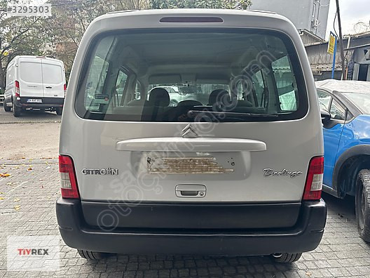 CITROEN BERLİNGO PEUGEOT PARTNER 98-10 SÖKME ARKA TAMPON DEMİRİ