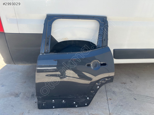 JEEP RENEGADE SOL ARKA KAPI ORJİNAL ÇIKMA