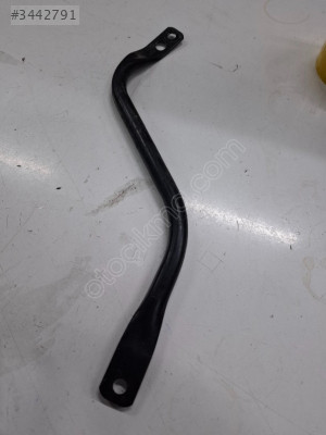 Renault clio 5 çamurluk baglanti sag 625F24280R