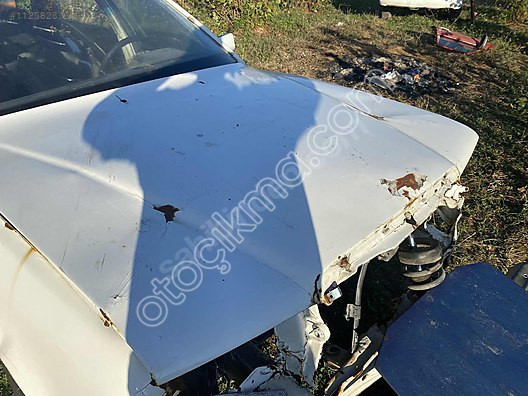 MERCEDES W124 ÖN KAPUT ORJ. BEYAZ RESTORE İSTER FİYAT UYGUN