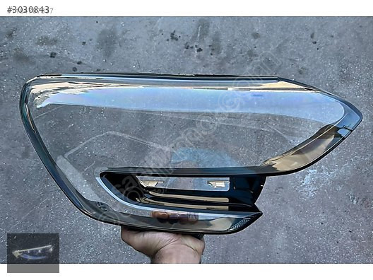 MEGANE 4 SAĞ FAR CAMI SIFIR 2015-2024 UYUMLU