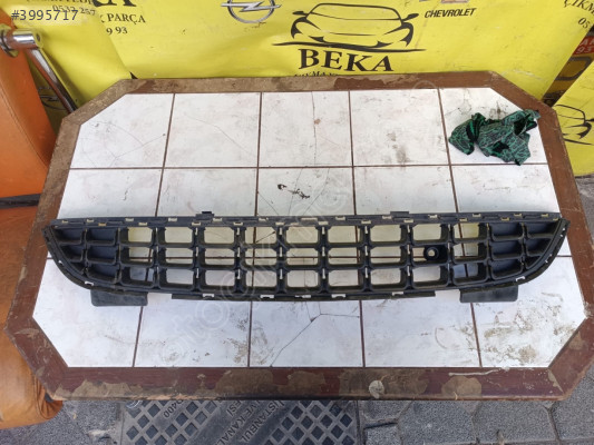 OPEL CORSA D MAKYAJLI ALT IZGARA ÇIKMA ORJİNAL YEDEK PARÇA