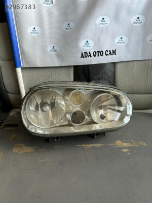 Ww golf 4 sağ orj çıkma içinde ufak bi parça kırık