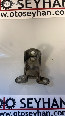 nissan primera 2007 sağ ön kapı üst menteşesi