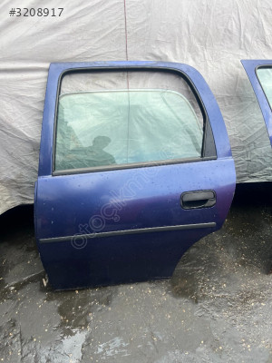 OPEL CORSA B Sol Arka Kapı - Mert Oto Parçaları
