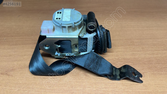 3066322 2020 SEAT IBİZA SAĞ ÖN EMNİYET KEMERİ ORJİNAL