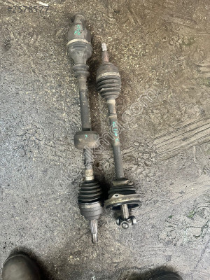 RENAULT CLİO 2 AKS