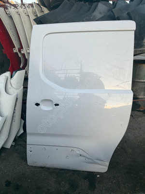 Doblo 5 sol sürgülü kapı çıkma orjınal