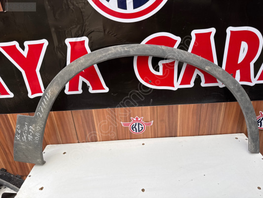 Volvo XC 40 sağ ön Çamurluk dodik 2018 2023