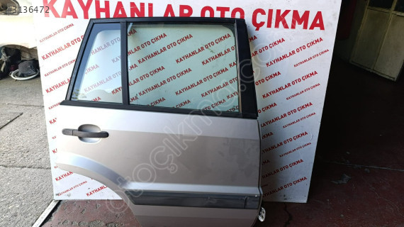 FORD FUSİON ÇIKMA SAĞ ARKA KAPI