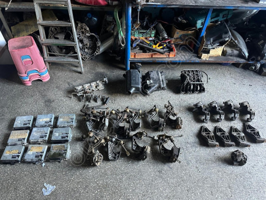 CORSA B MOTOR KULAK SANZUMAN KULAK BRAKET MANİFOLT KOMPRASOR